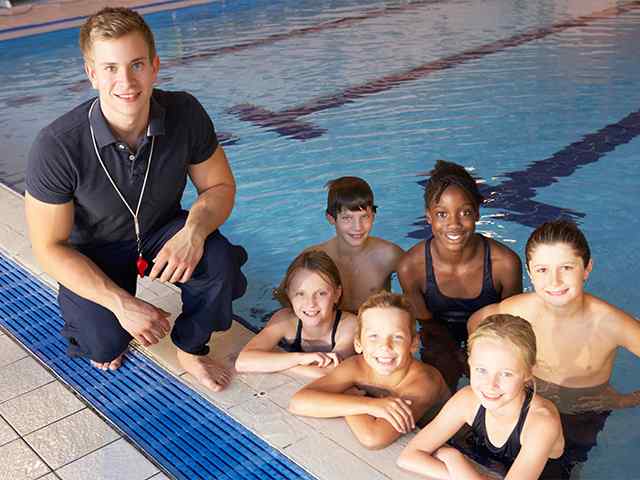 https://harrowswim.club/wp-content/uploads/2017/10/inner_classes_07.jpg